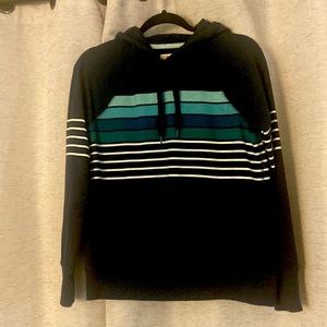 Women’s LLBean sweatshirt